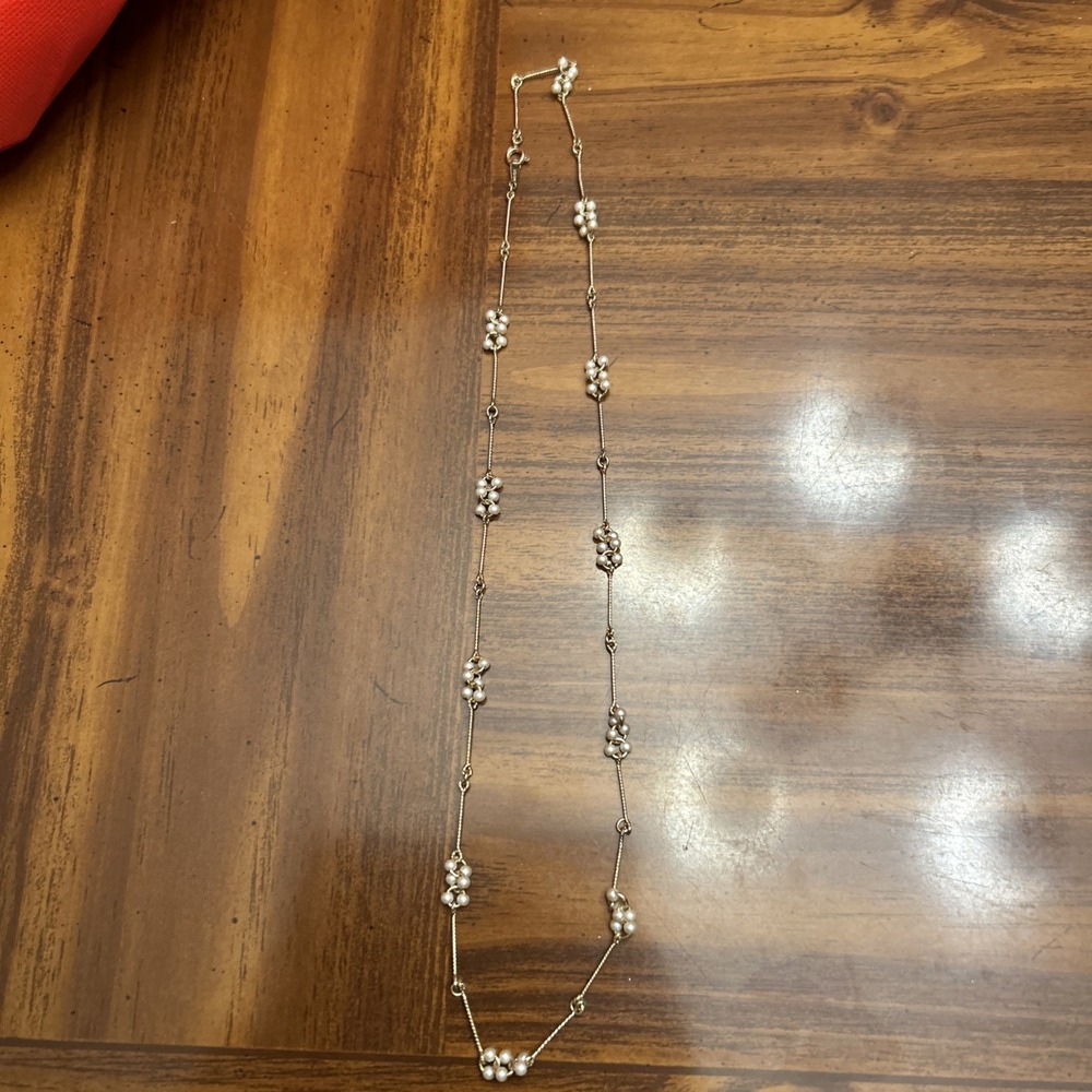 Vintage Avon Gold Tone Chain with Seed Pearl Clusters Necklace